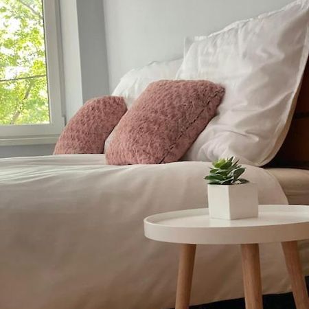 Boni Apartman Mişcolţ Exterior foto