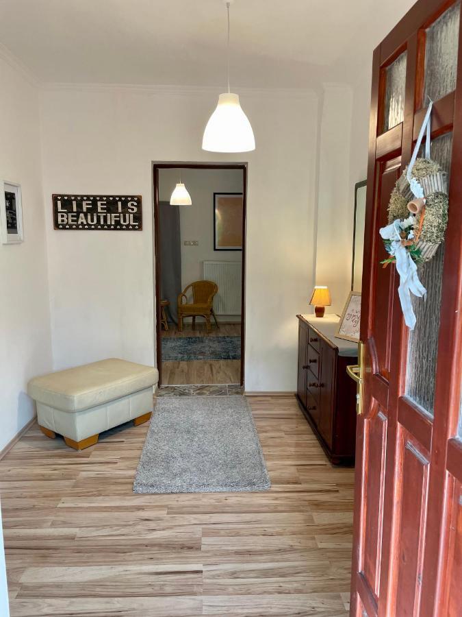 Boni Apartman Mişcolţ Exterior foto